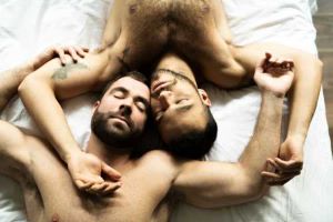 🌈JUEGOS GAY EN EL METRO🌈